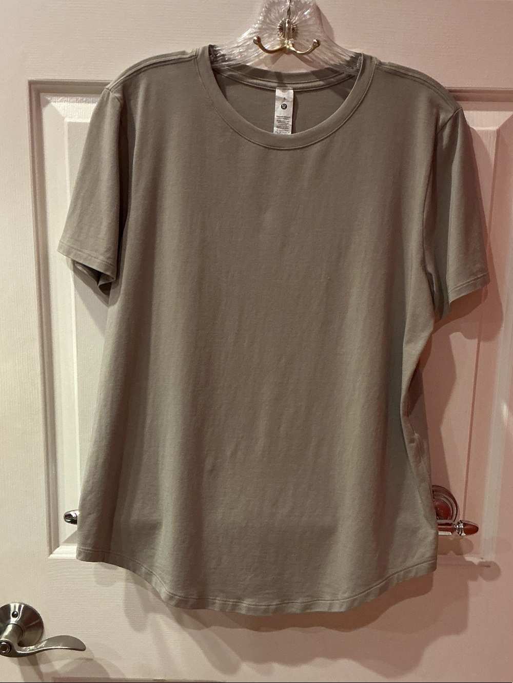 Lululemon Athletica Love Short Sleeve Crew Tee Size 8